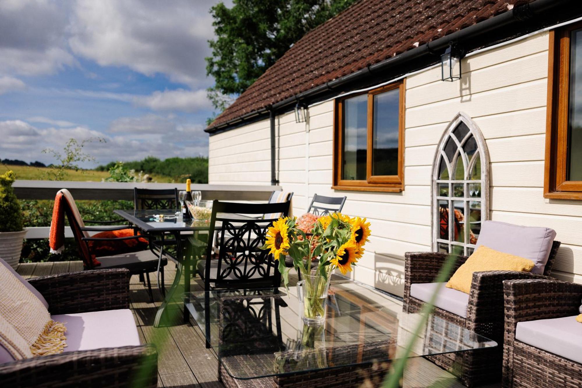 Villa The West Barn Near Bath, Sleeps 24 And 2 Hot Tubs Bristol Exterior foto